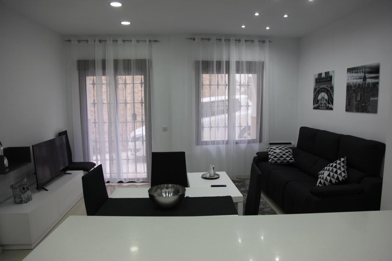 Apartment Alogia, Pastora, Yerbater *